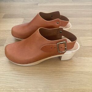 Bryr Leather Slingback Clog with Buckle